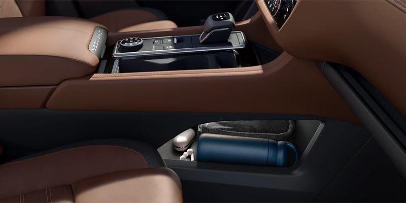 The space available in the front seat of the 2025 Nissan Pathfinder in Pompano Beach, FL